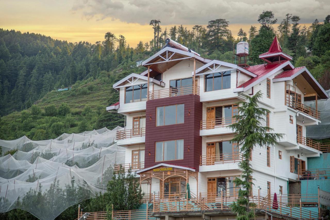Wood Crista Kufri Near An Apple Orchard Hotel Bagian luar foto